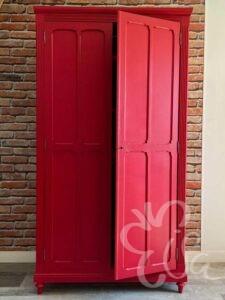 armoire parisienne rénovée