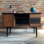 bureau pieds compas relooké