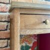 chevet haut et étroit art déco vue sur le haut