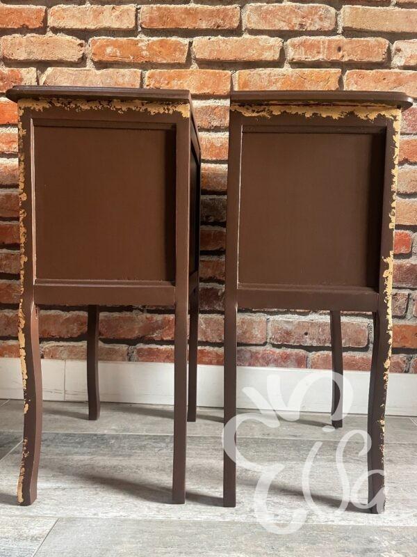 Paire de chevets chocolat-framboise vue côté